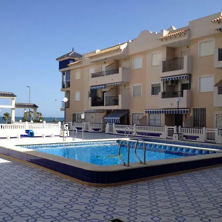 A 100m De La Playa * تورّيفيِخا